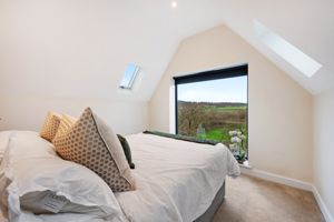 Photo 32- click for photo gallery